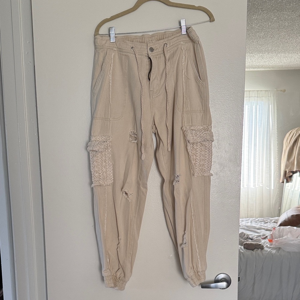 POL Women’s Tan Cargo Jogger Pants with Drawstring